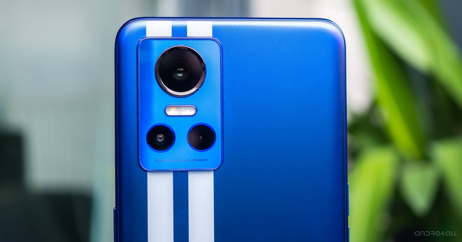 Sistema de triple cámara del realme GT Neo 3