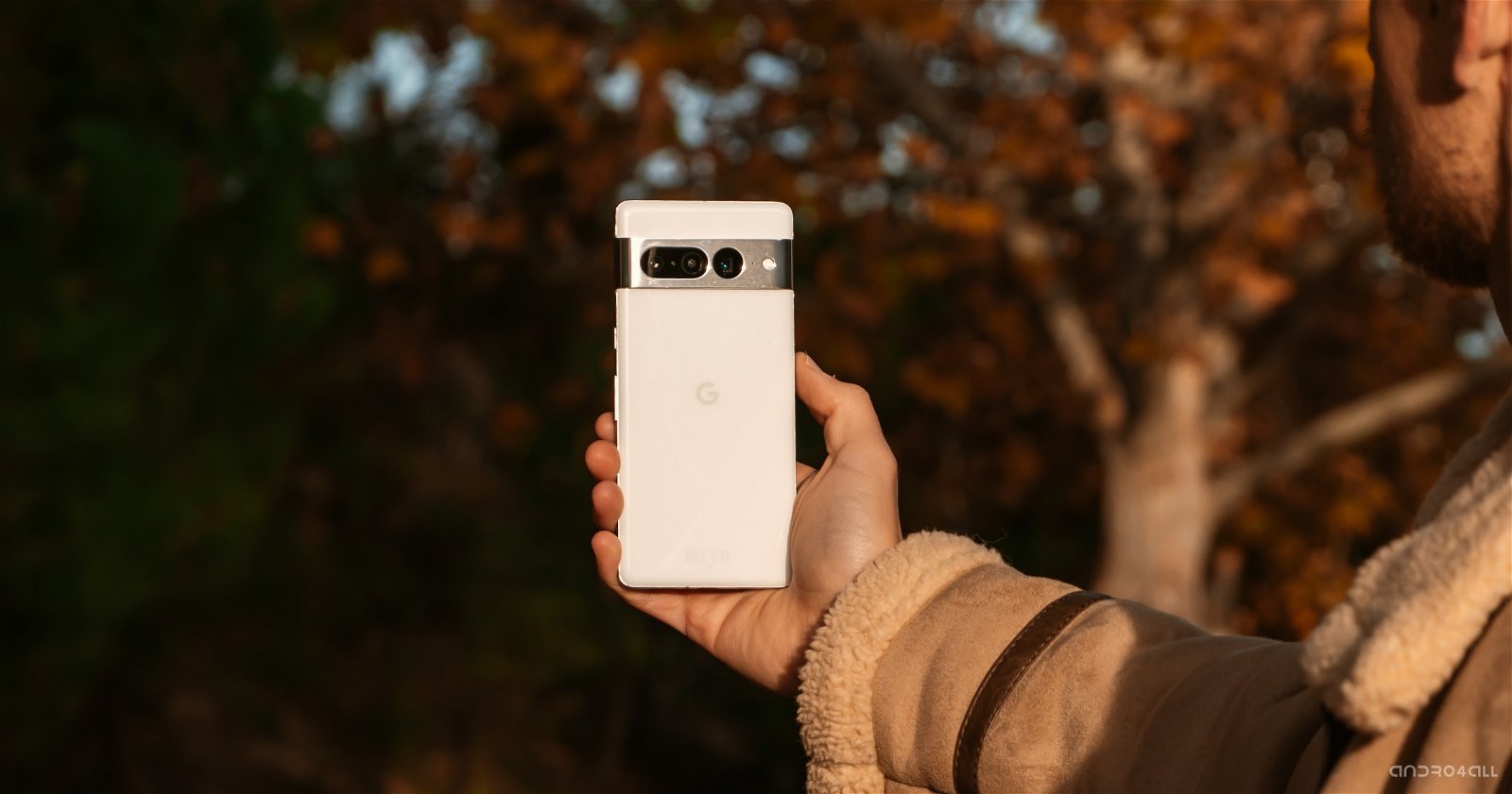 Google Pixel 7 Pro por detras