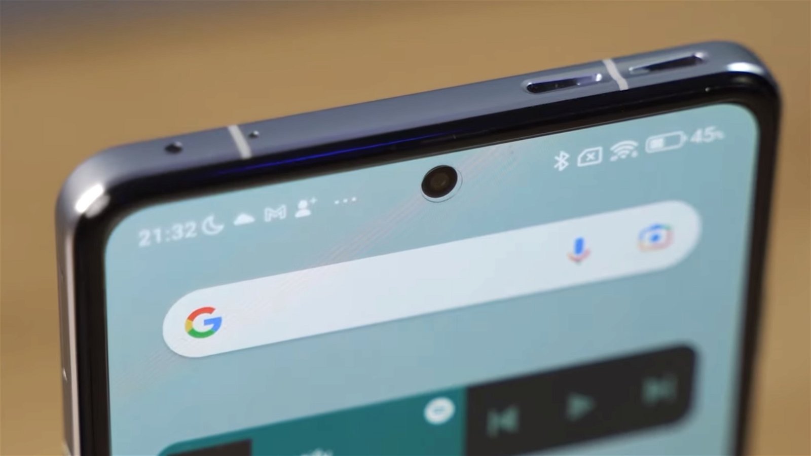 POCO F4 GT