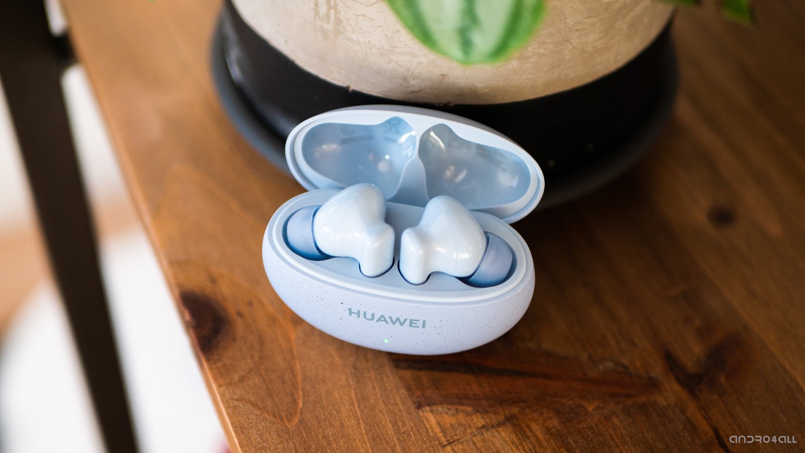 Parte superior de los Huawei FreeBuds 5i