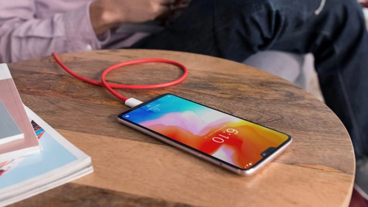 carga móvil sin funda