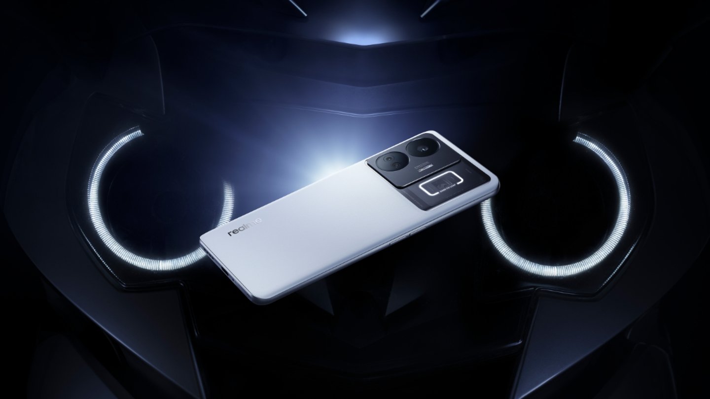 Parte trasera del realme GT 3 en color blanco