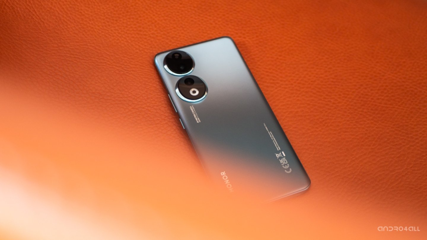 HONOR 90