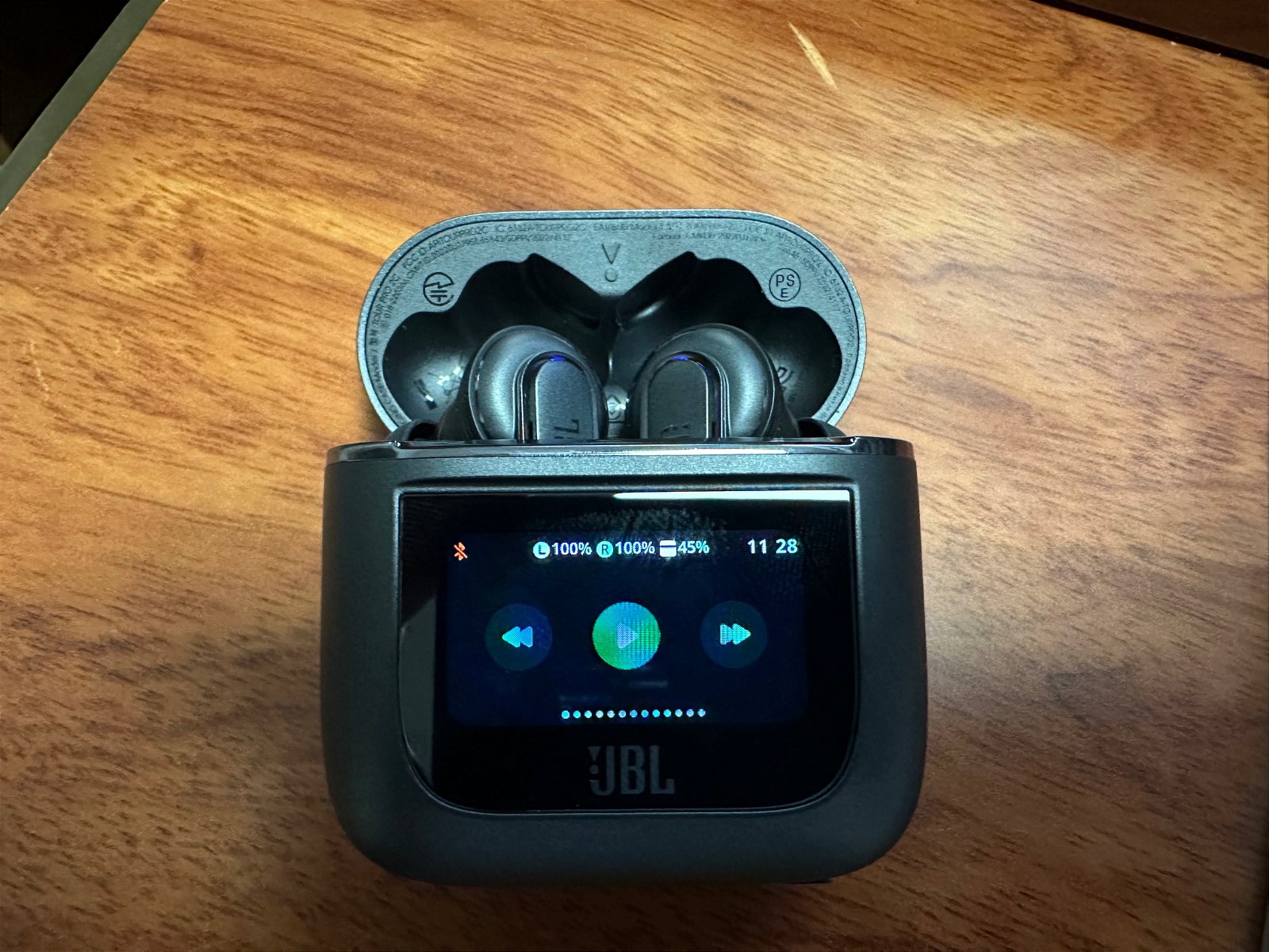 JBL Tour Pro 2, análisis: calidad de sonido y una cancelación de ruido estupenda