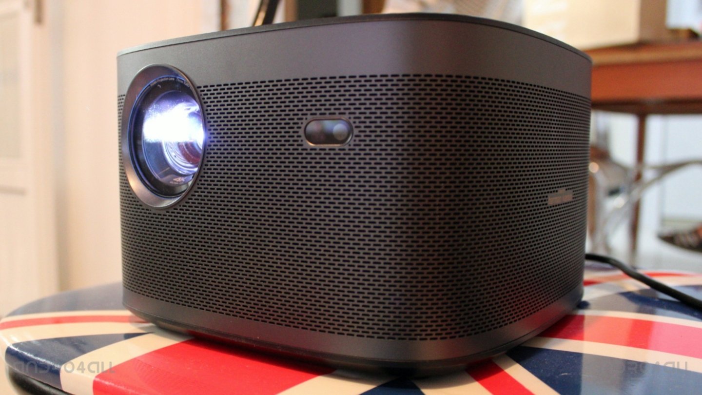 Xgimi Horizon Pro encendido