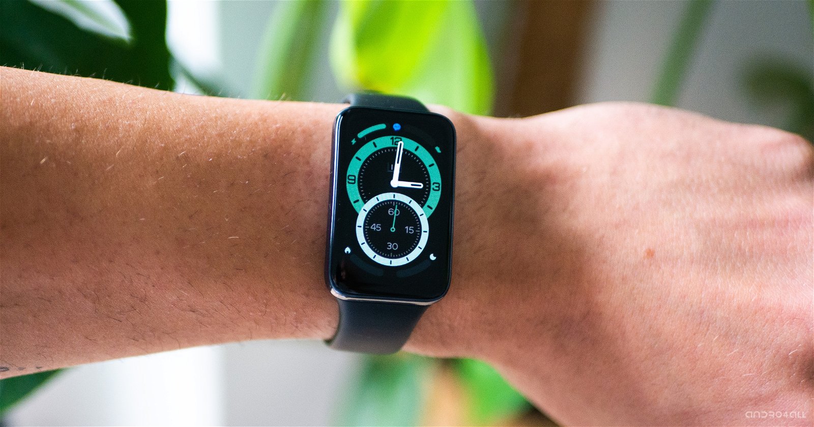 Xiaomi Smart Band 7 Pro de color negro