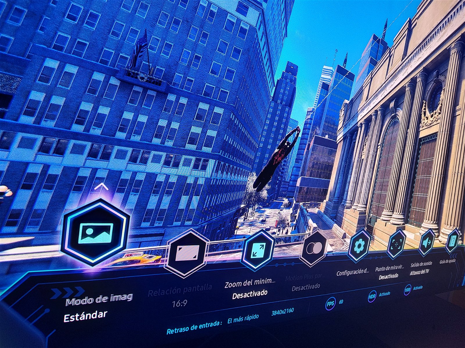 hub gaming Samsung S95C