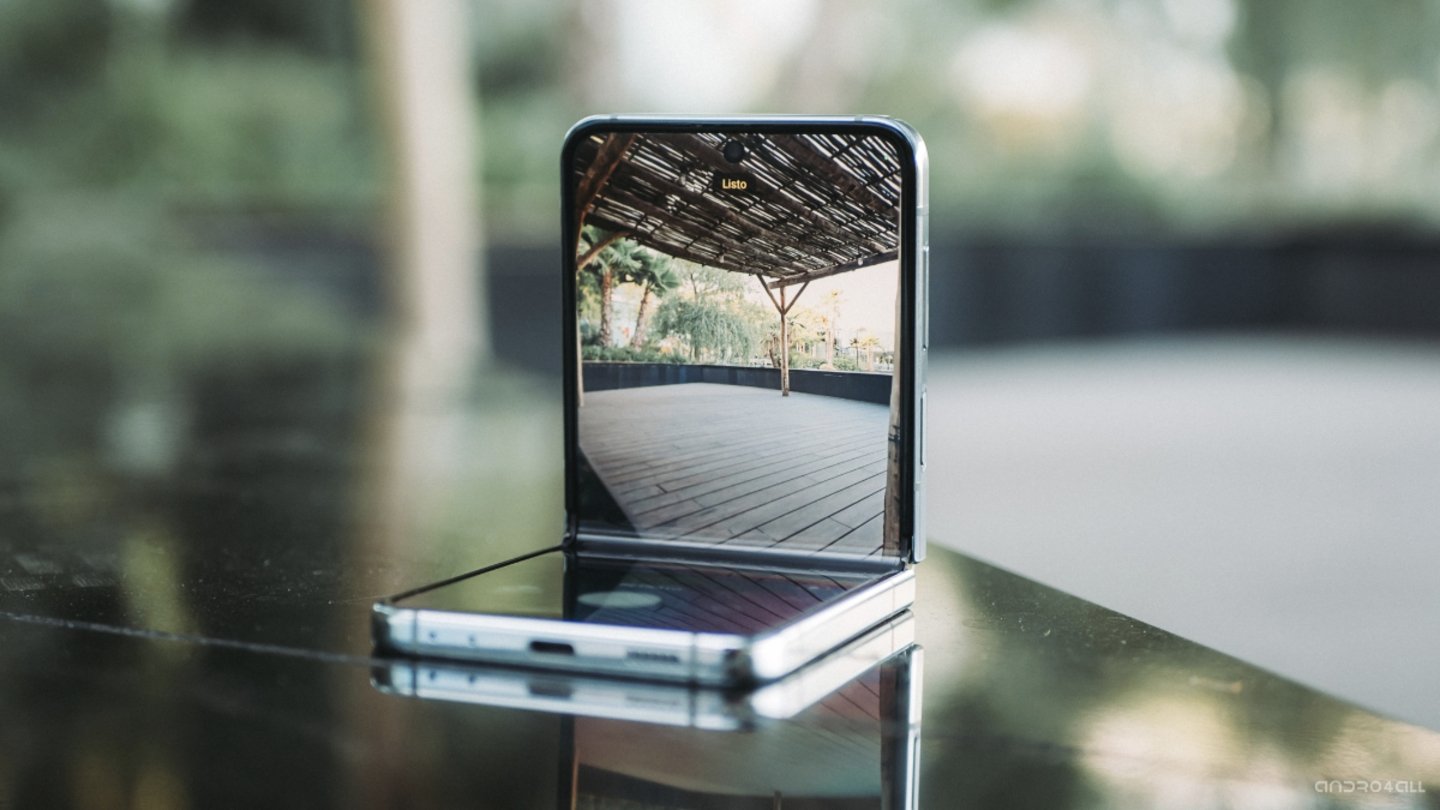 Samsung Galaxy Z Flip5