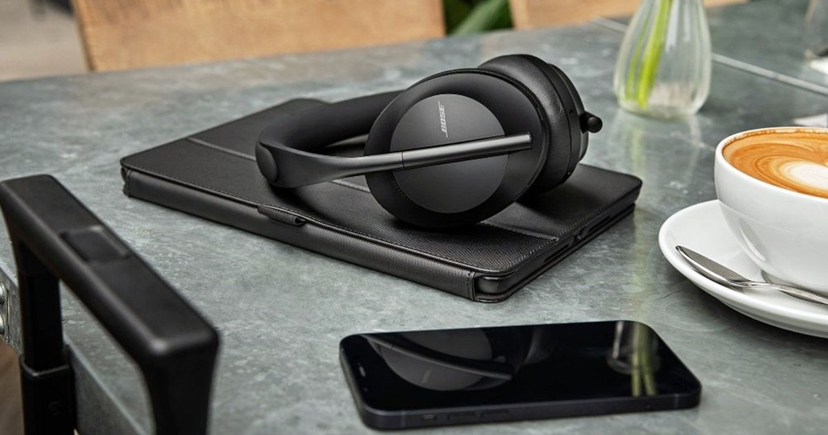Bose Noise Cancelling Headphones 700 negro