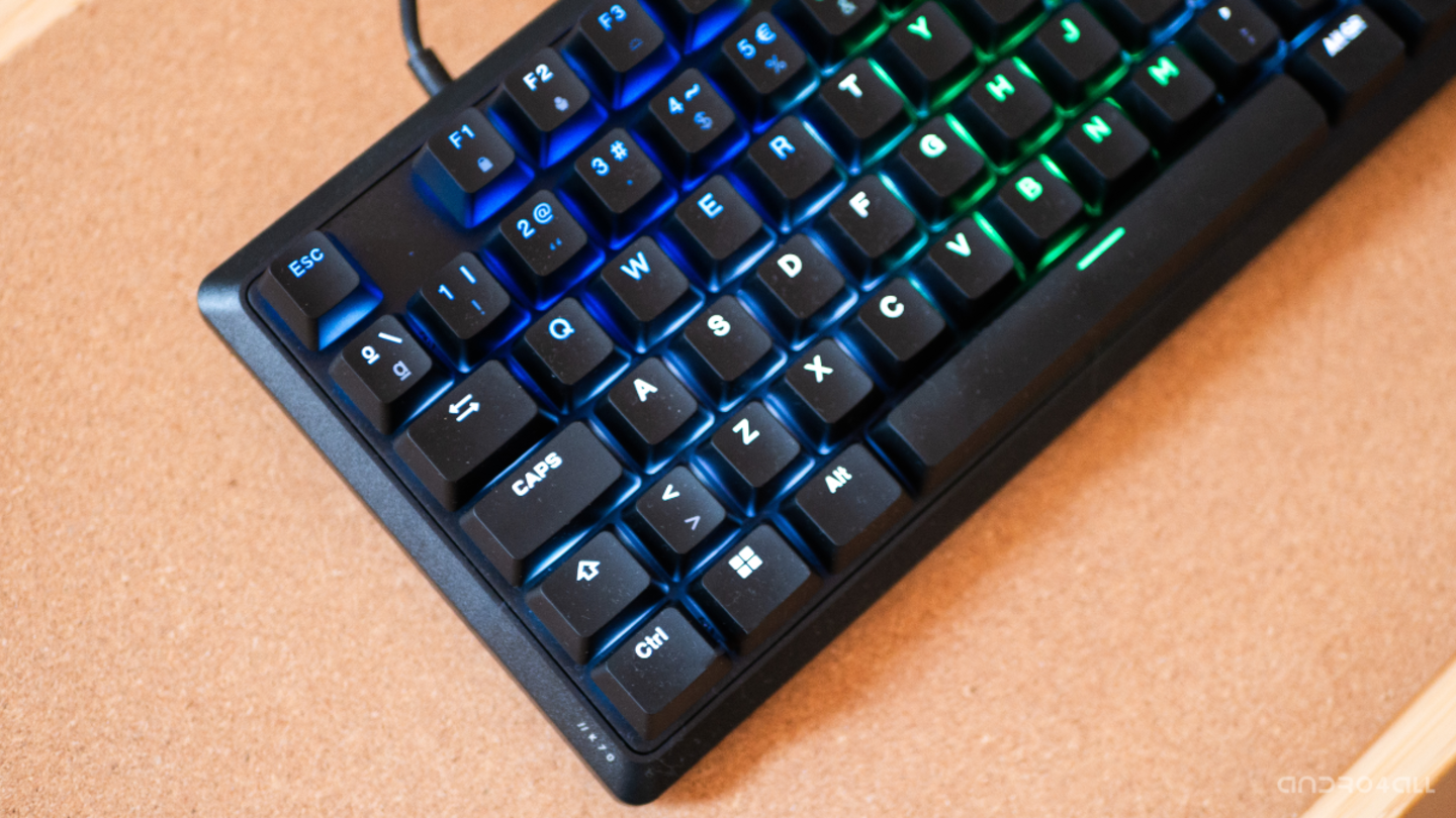 Iluminacion RGB del Corsair K70 Core