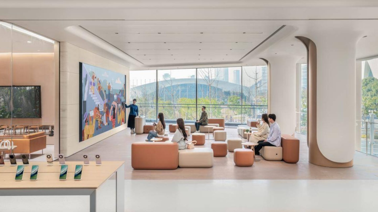 Interior de la nueva tienda de HUAWEI en China