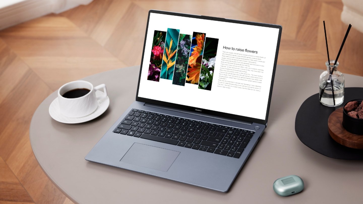 Pantalla y teclado del Huawei MateBook D16